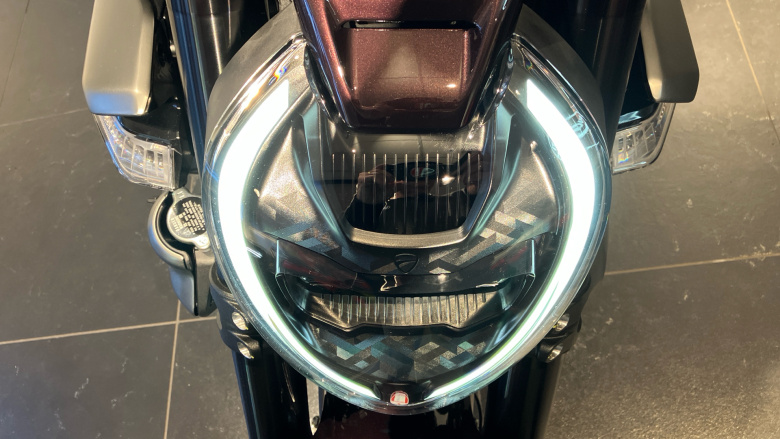 Ducati X Diavel V4 Burning Red (25MY)